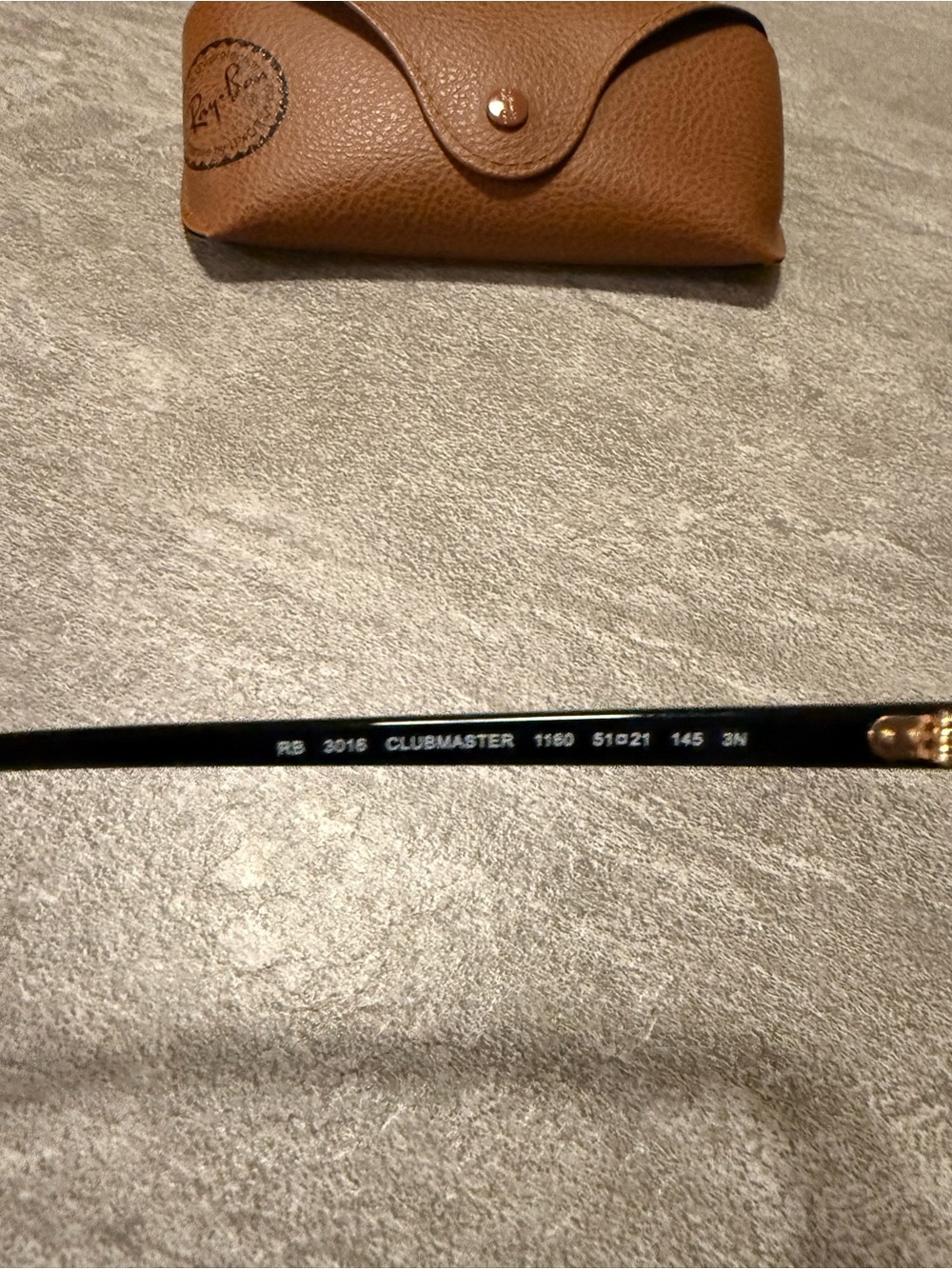 Ray-Ban RB3016 Clubmaster Sunglasses Tortoise Gold Brown Lens 51-21 w/ Case - Picture 4 of 4